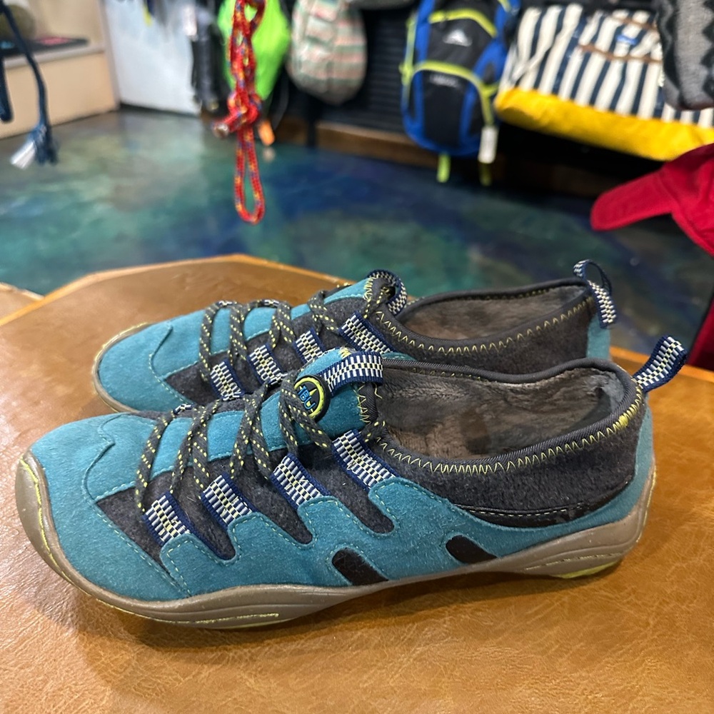 Jambu Axiom Barefoot Vegan Shoes